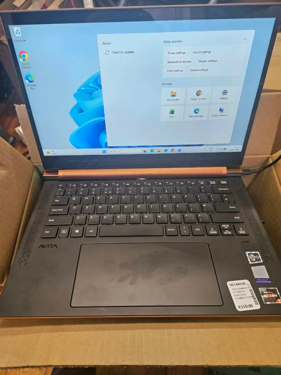 Laptop - Image 1