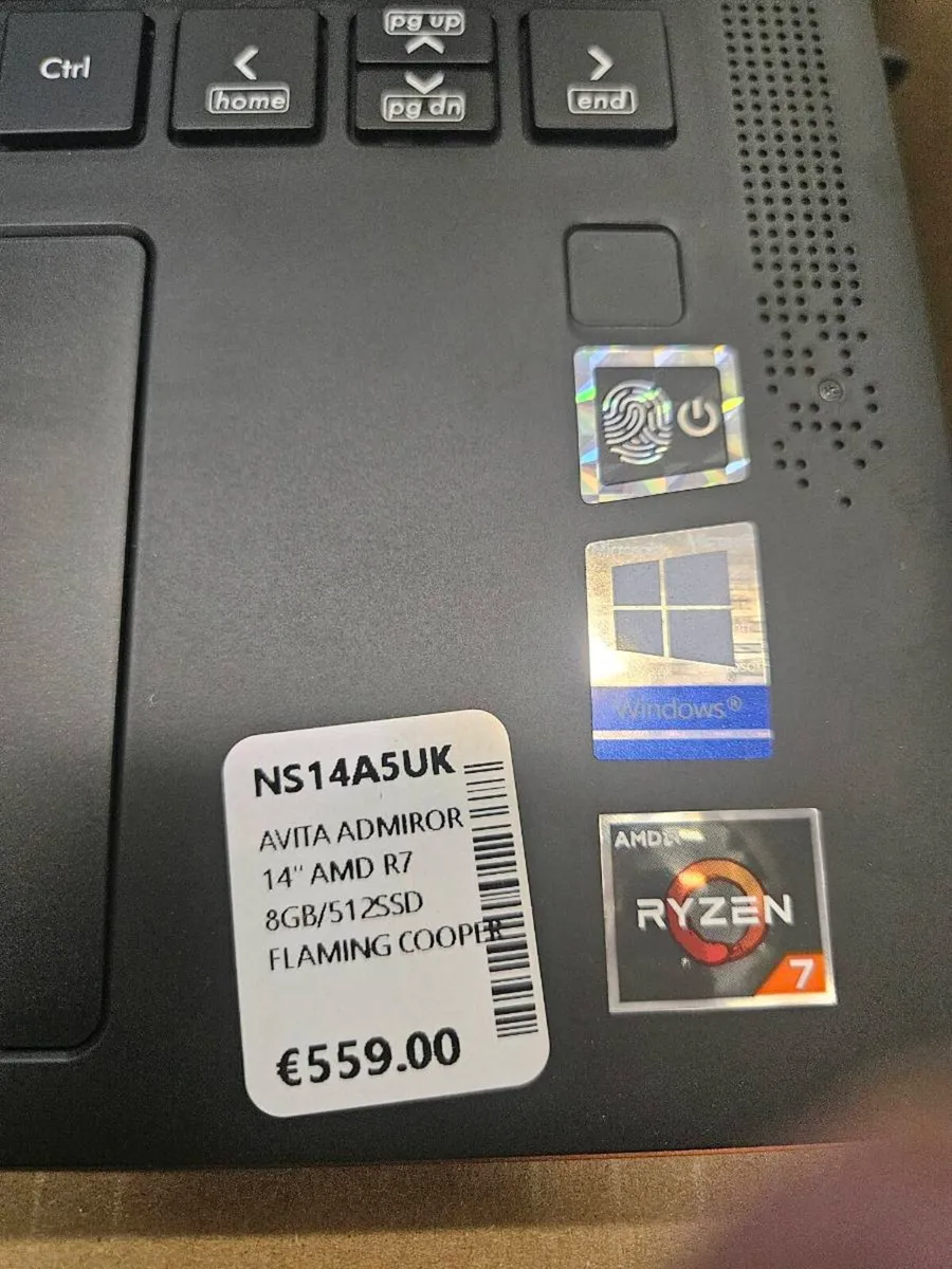 Laptop - Image 2