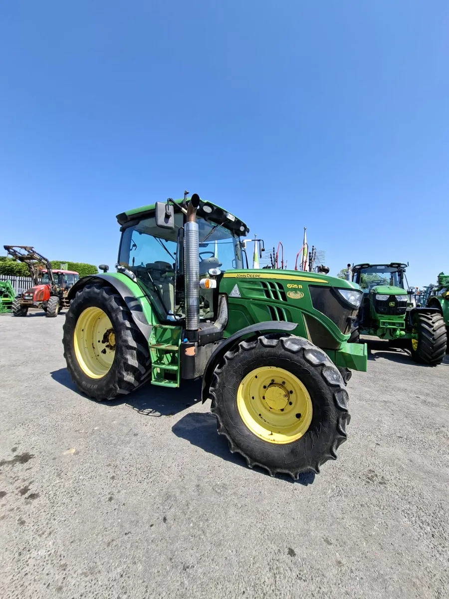 2014 John Deere 6125R - Image 3