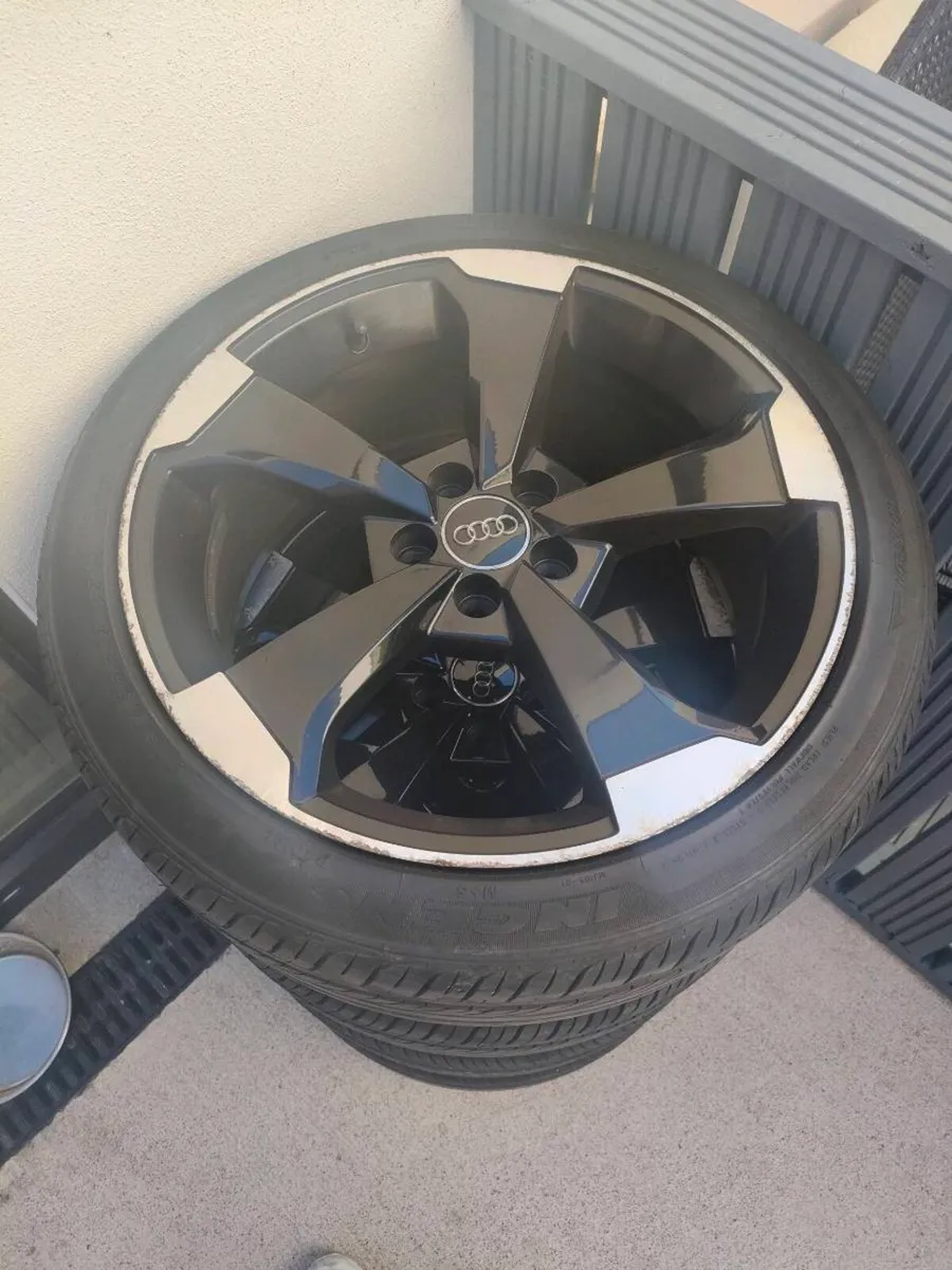 17 inch Alloys - Image 1