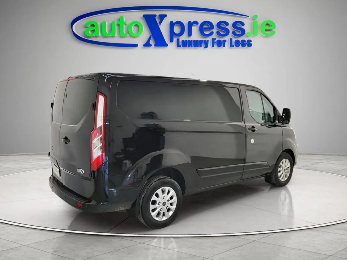 Ford Transit Custom 320 LIMITED P/V ECOBLUE €17995 - Image 3