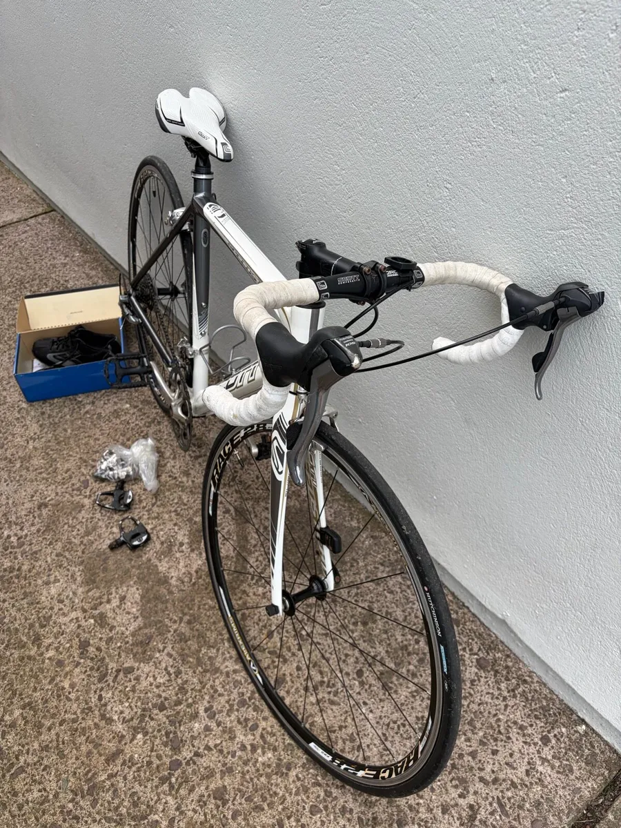 Scott Speedster road bike - Image 2