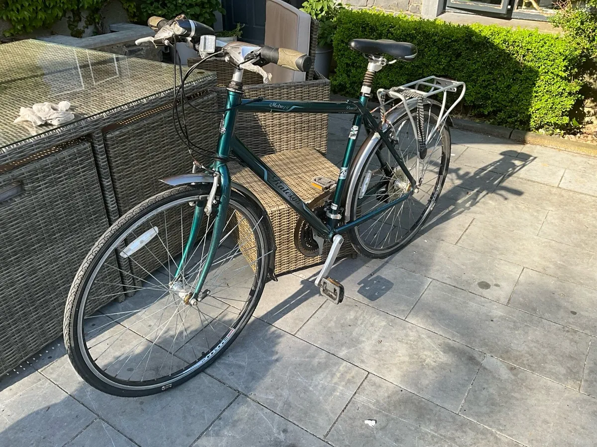 Men’s Raleigh Metro Bicycle - Image 1