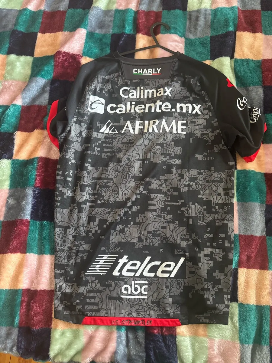 Jerseys - Image 3