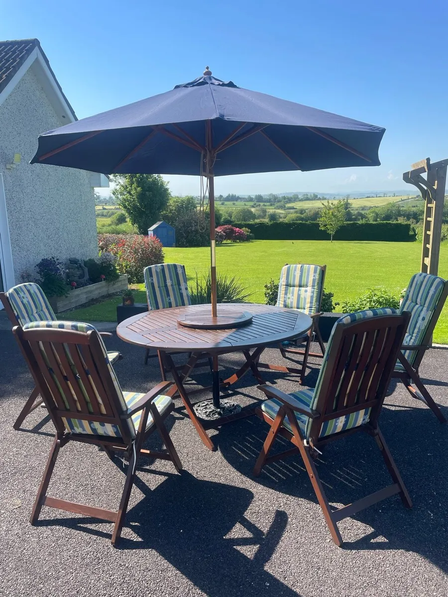 Garden set of 6 recliner chairs & table - Image 3
