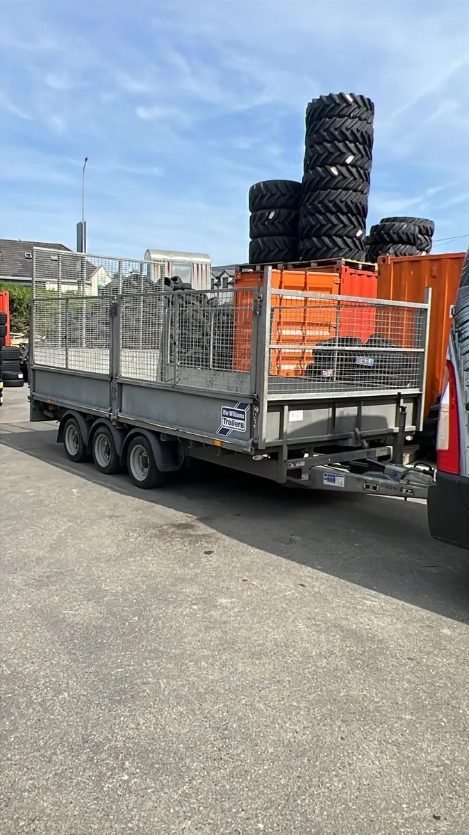 Ifor Williams 14ft mesh sides 5k +vat - Image 1