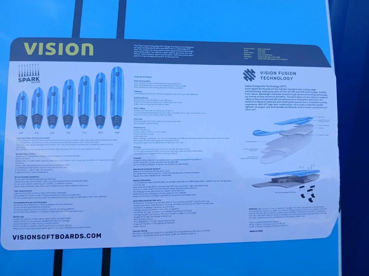 New 8' Surfboard, inc fins, tail pad and leash - Image 4