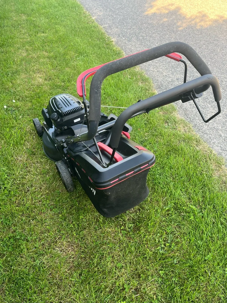 Lawnmower - Image 4