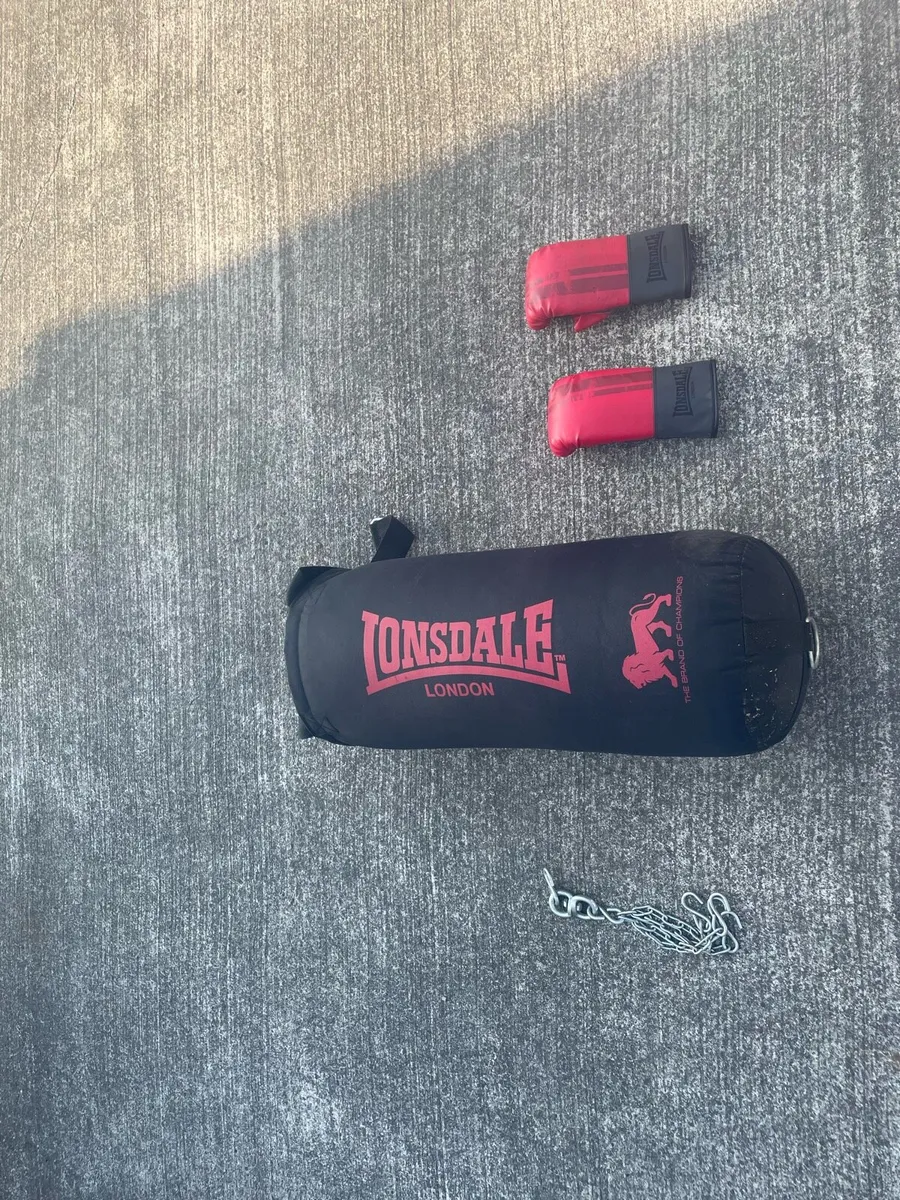 Lonsdale London boxing bag - Image 2