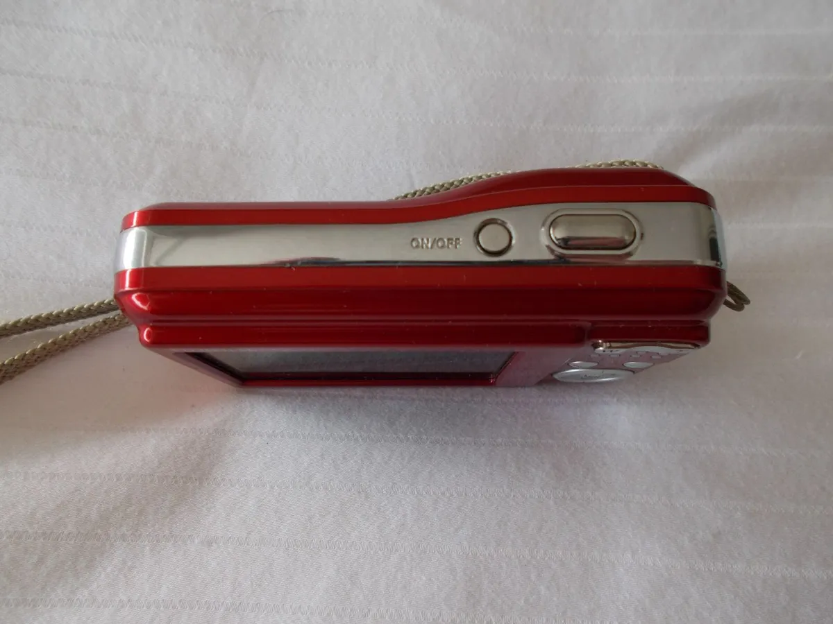 Fuji Film Digital Camera - Image 3