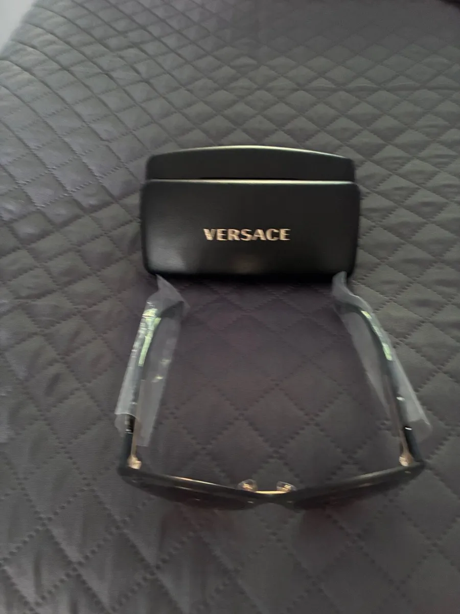 Sunglasses - Image 2