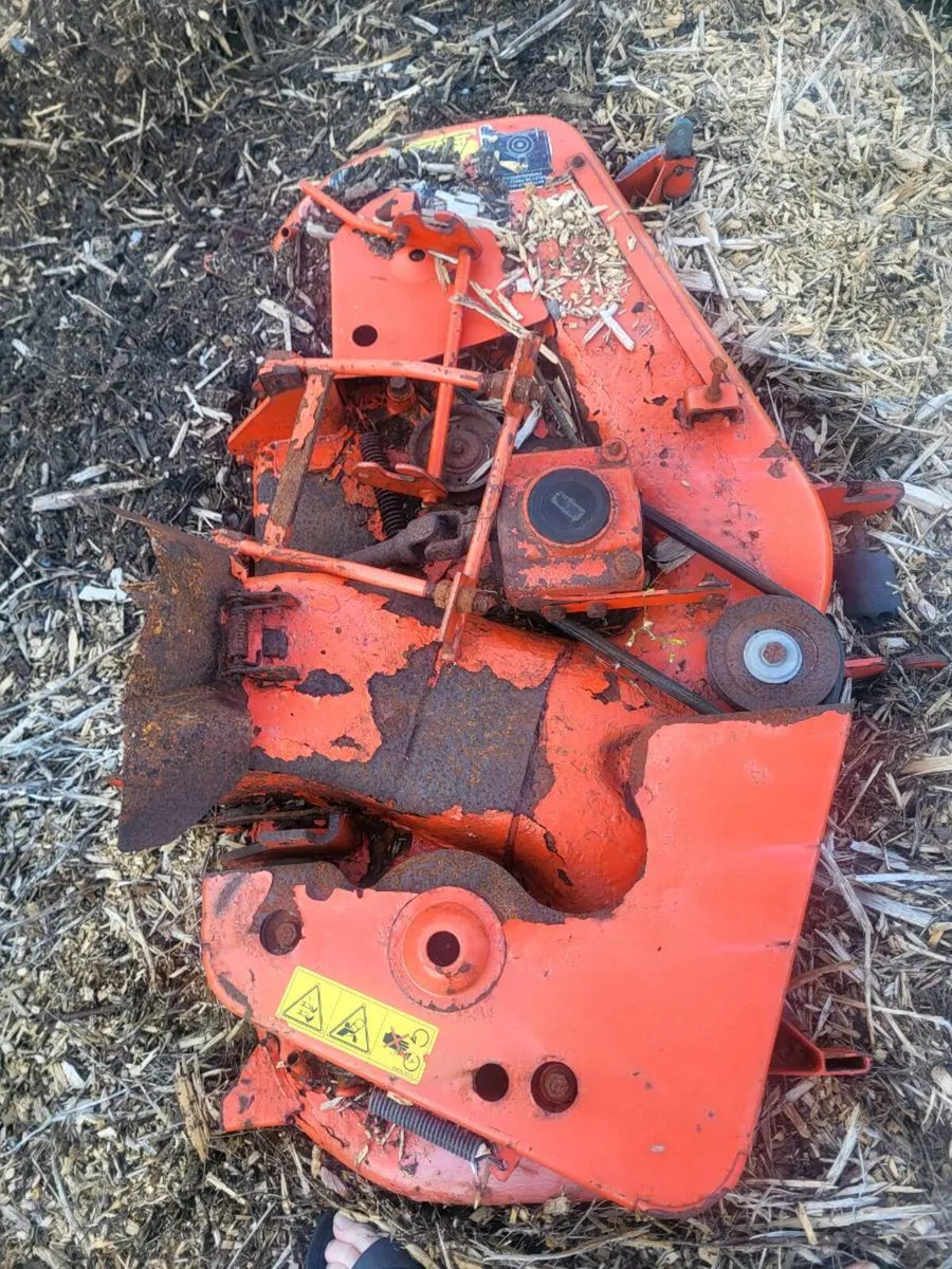 Kubota deck - Image 1