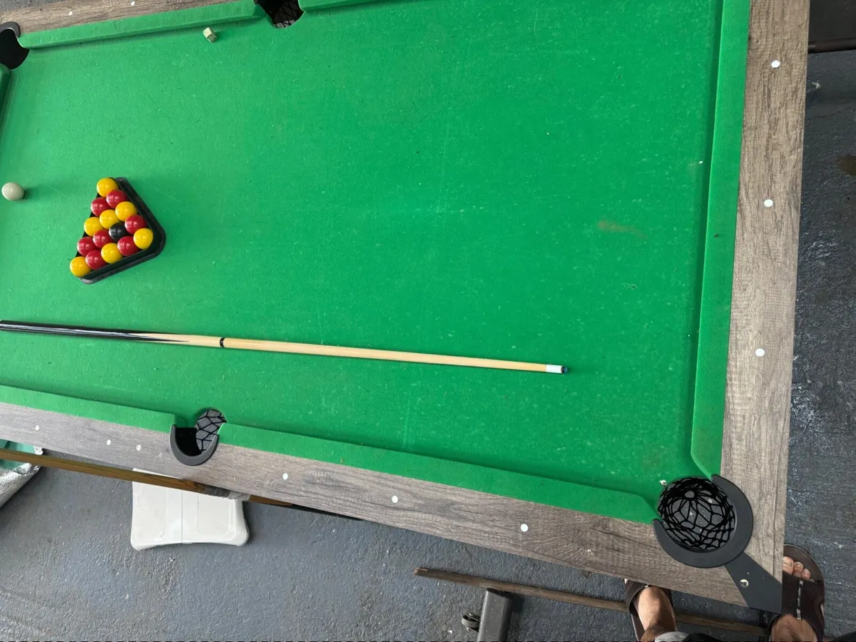 Pool table - Image 4