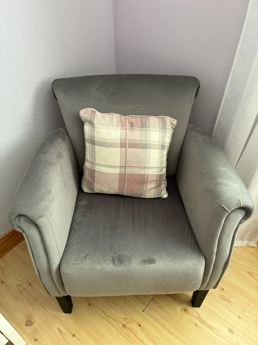 Bedroom Chair & 2 x Storage Ottomans Grey - Image 1