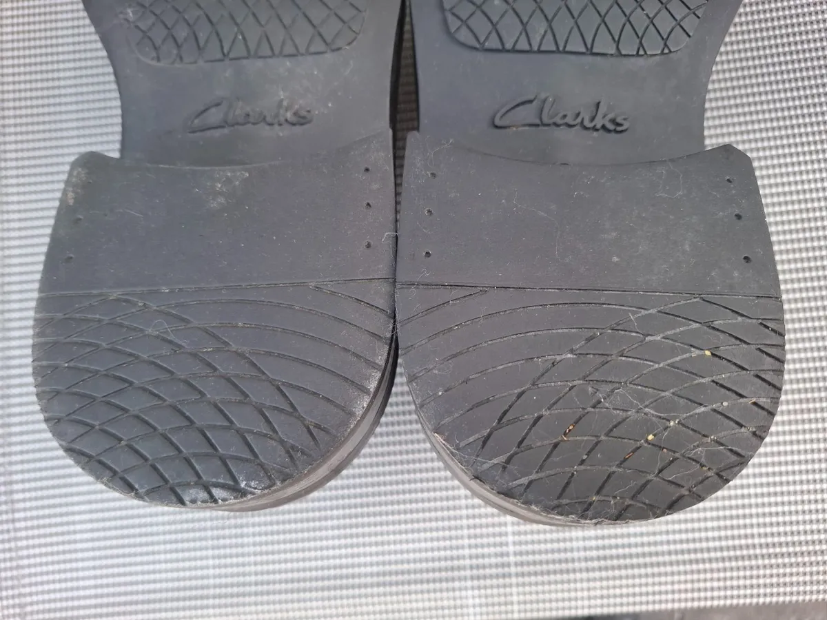 Clarks Flex 24/7 Dress Mens Shoes 9UK - As NEW - Image 4