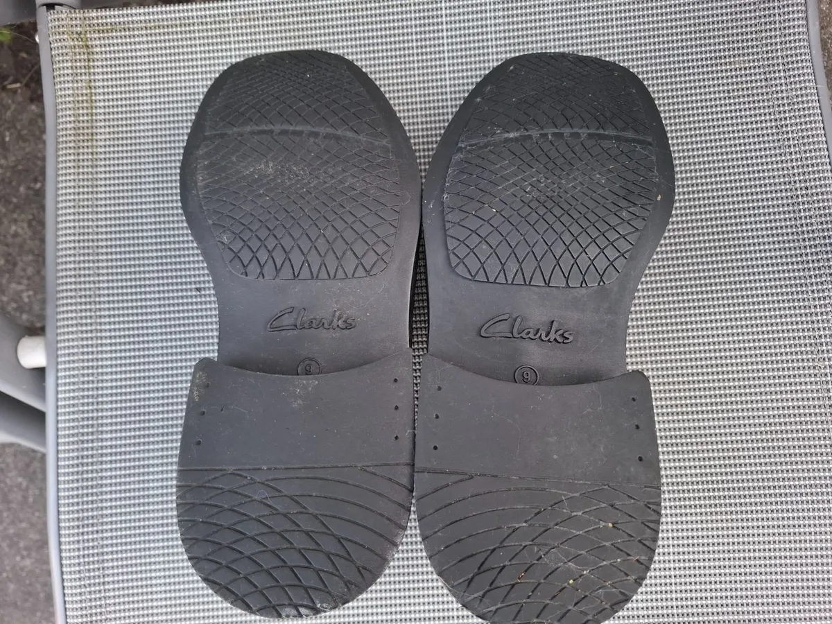 Clarks Flex 24/7 Dress Mens Shoes 9UK - As NEW - Image 3