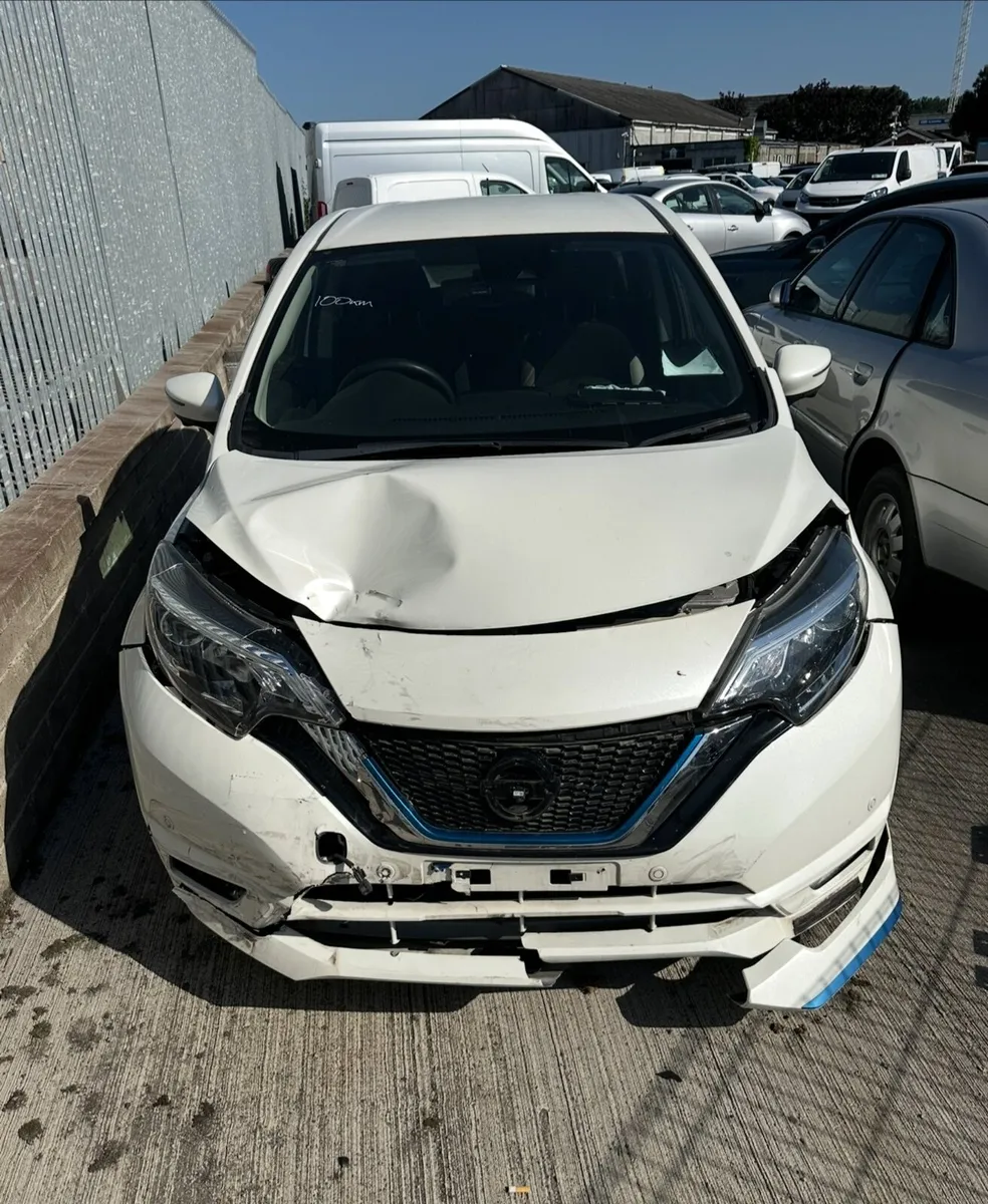 Car - Image 1