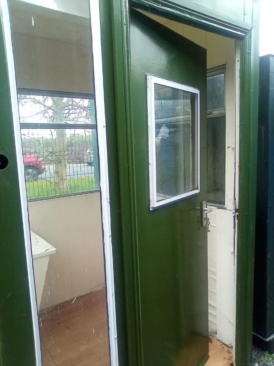guard house hut security unit garden shed - Image 4