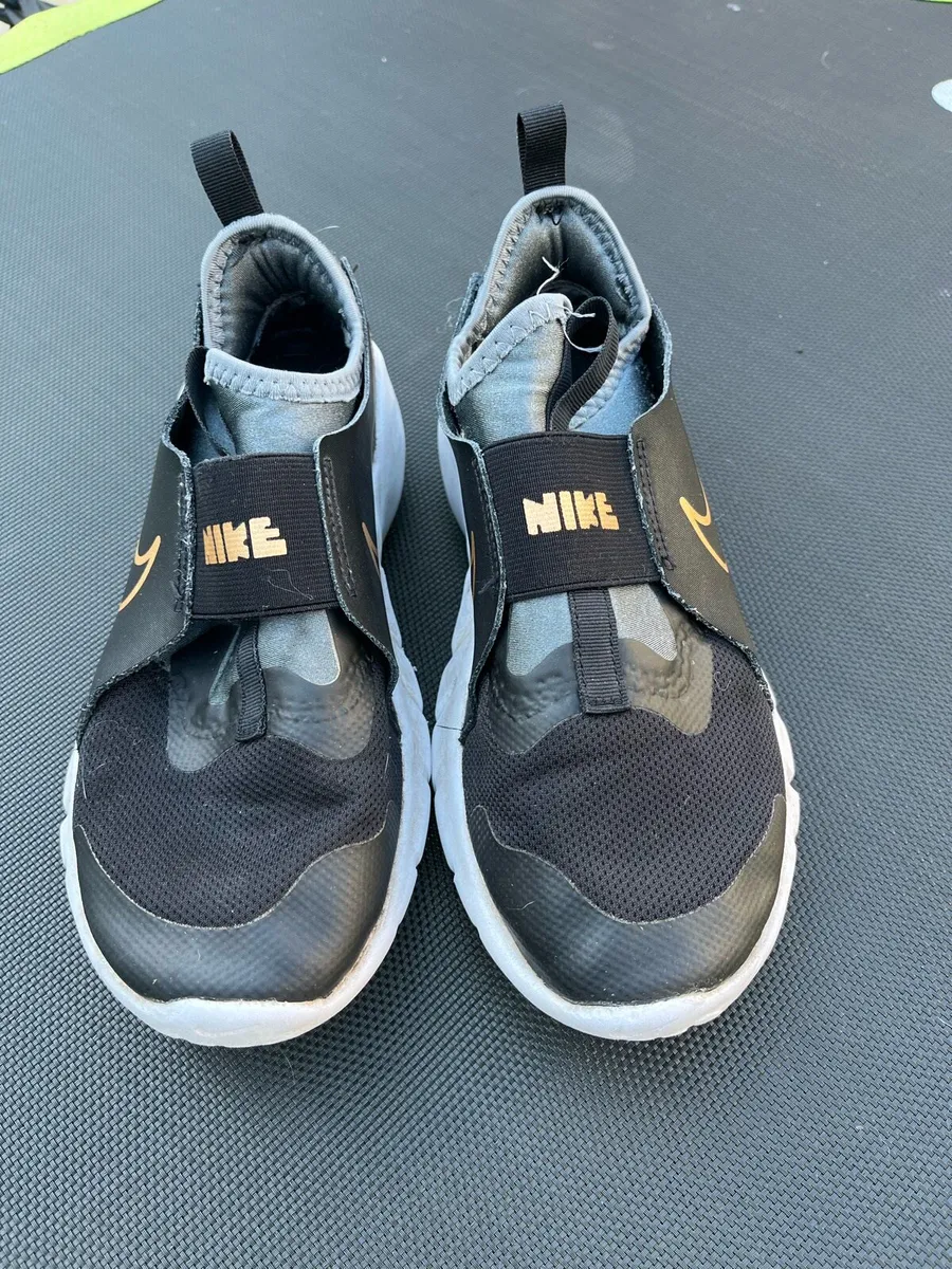 Nike FlexRunners Size 3 - Image 2