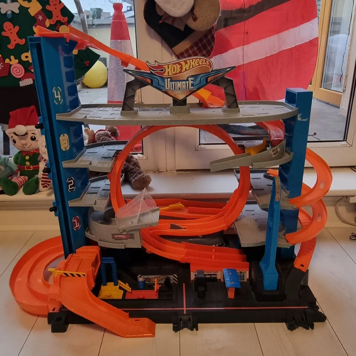 Hot Wheels Ultimate Garage - Image 1