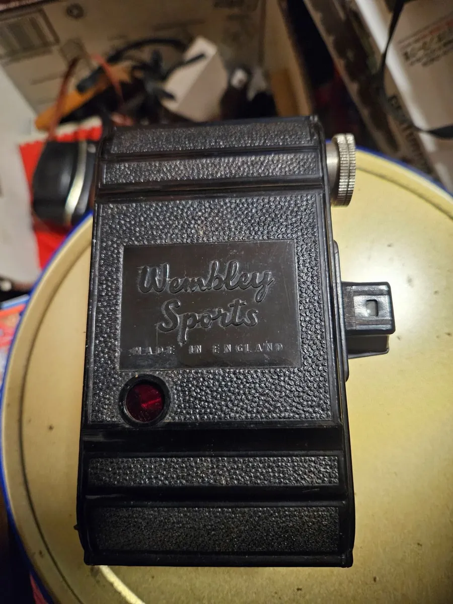 Vintage Wembley Sports Camera - Image 2