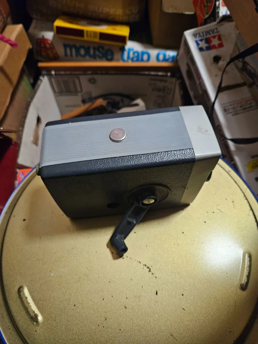 Vintage Kodak Brownie Video Camera - Image 3
