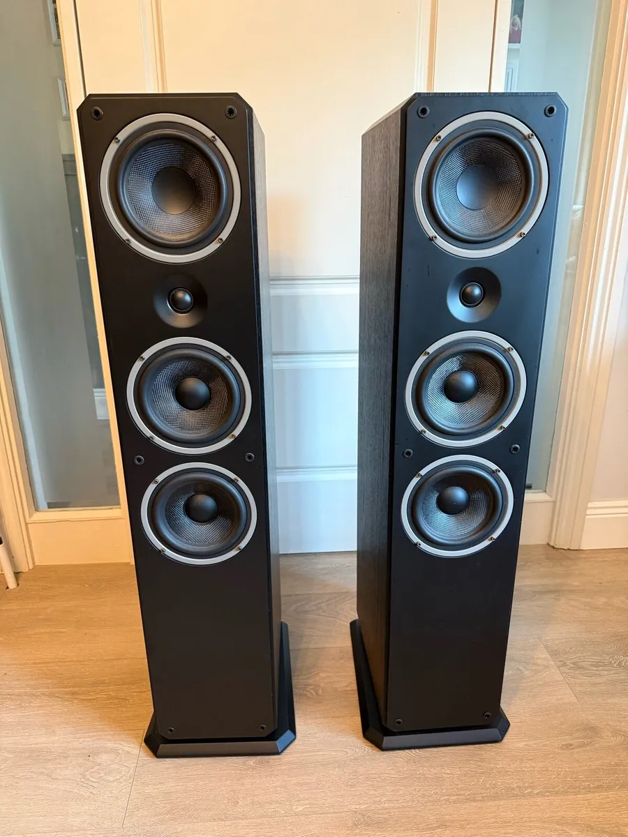 Numan Octavox 701 mk2 speakers - Image 1