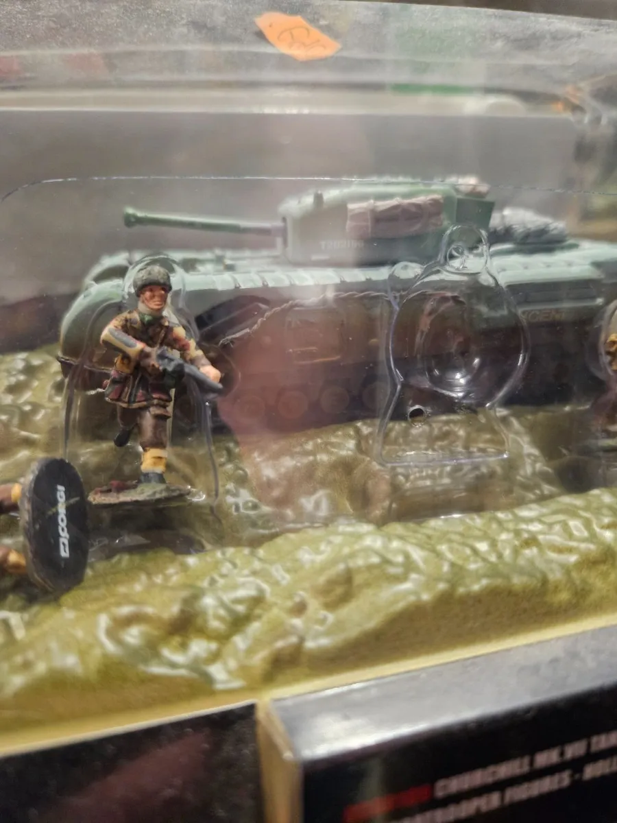 Corgi British WW2 Churchill Tank Skirmish - Image 2