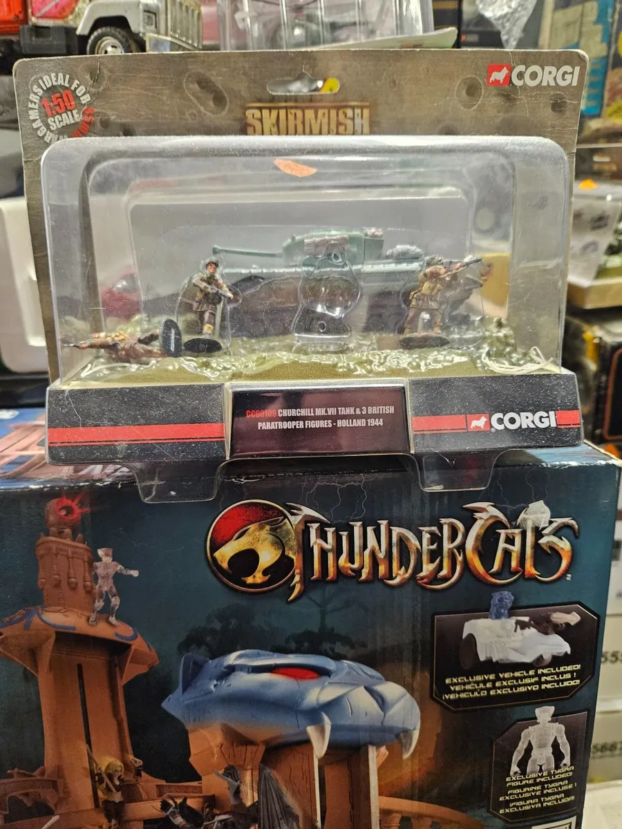Corgi British WW2 Churchill Tank Skirmish - Image 4