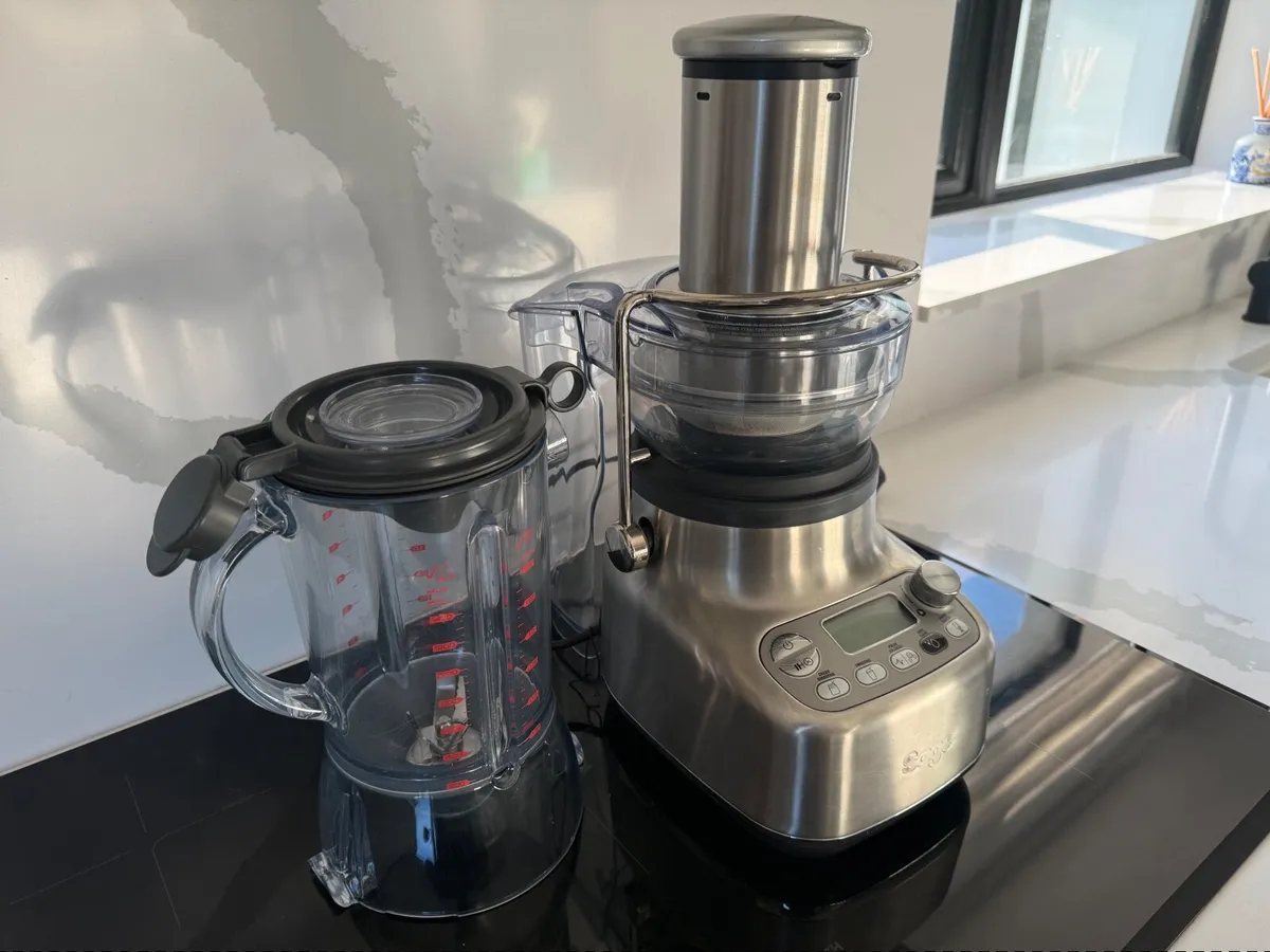 Sage juicer and blender - Image 2