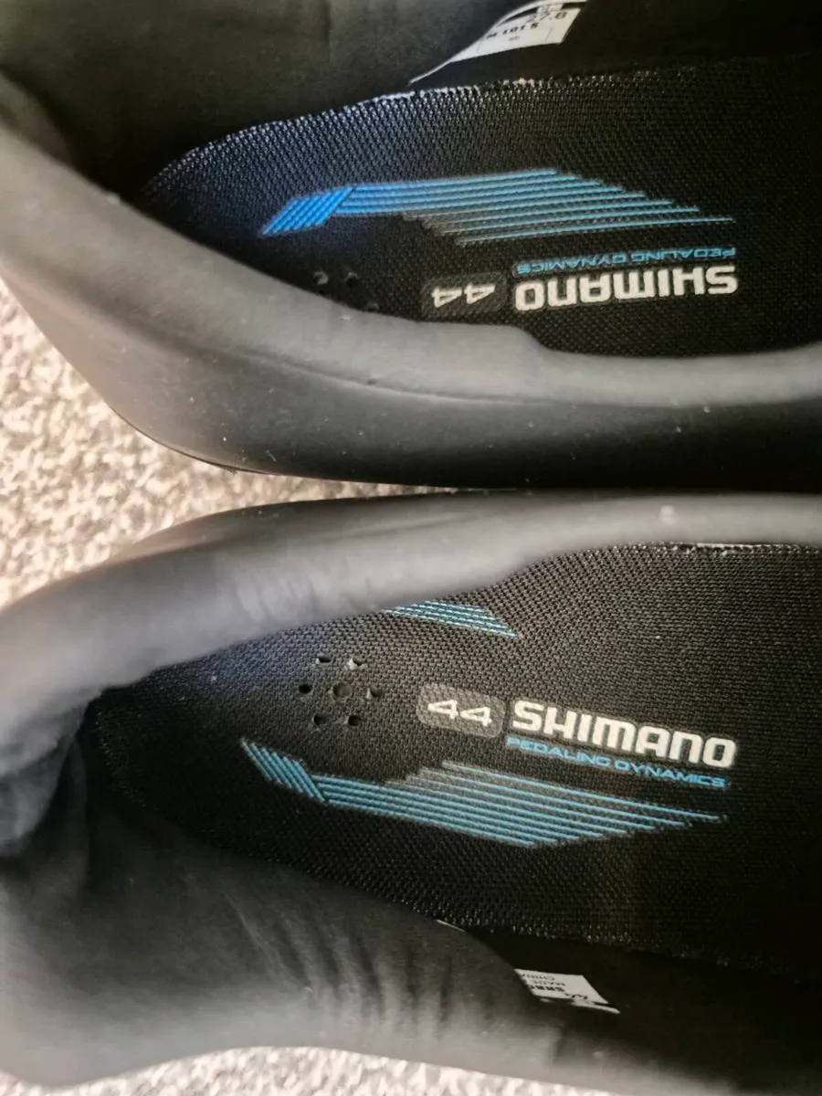 Shimano RC7 uk44 cycling shoes - Image 4
