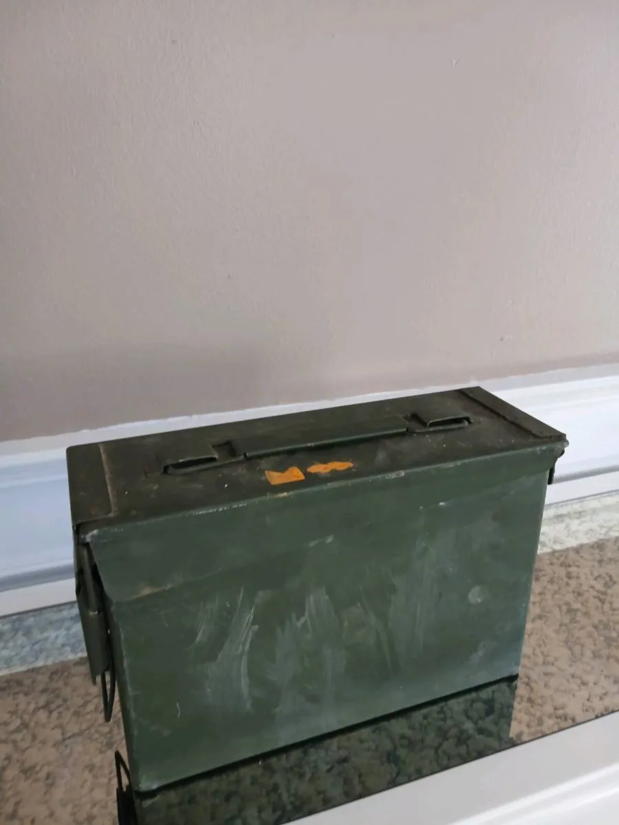 Two Original us army ammo boxes - Image 2