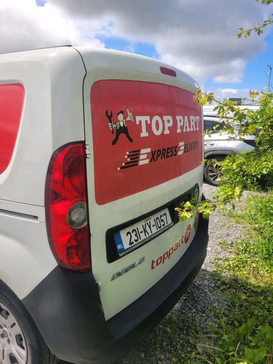 231 Fiat doblo business model 1.6 ,tbelt broken - Image 2