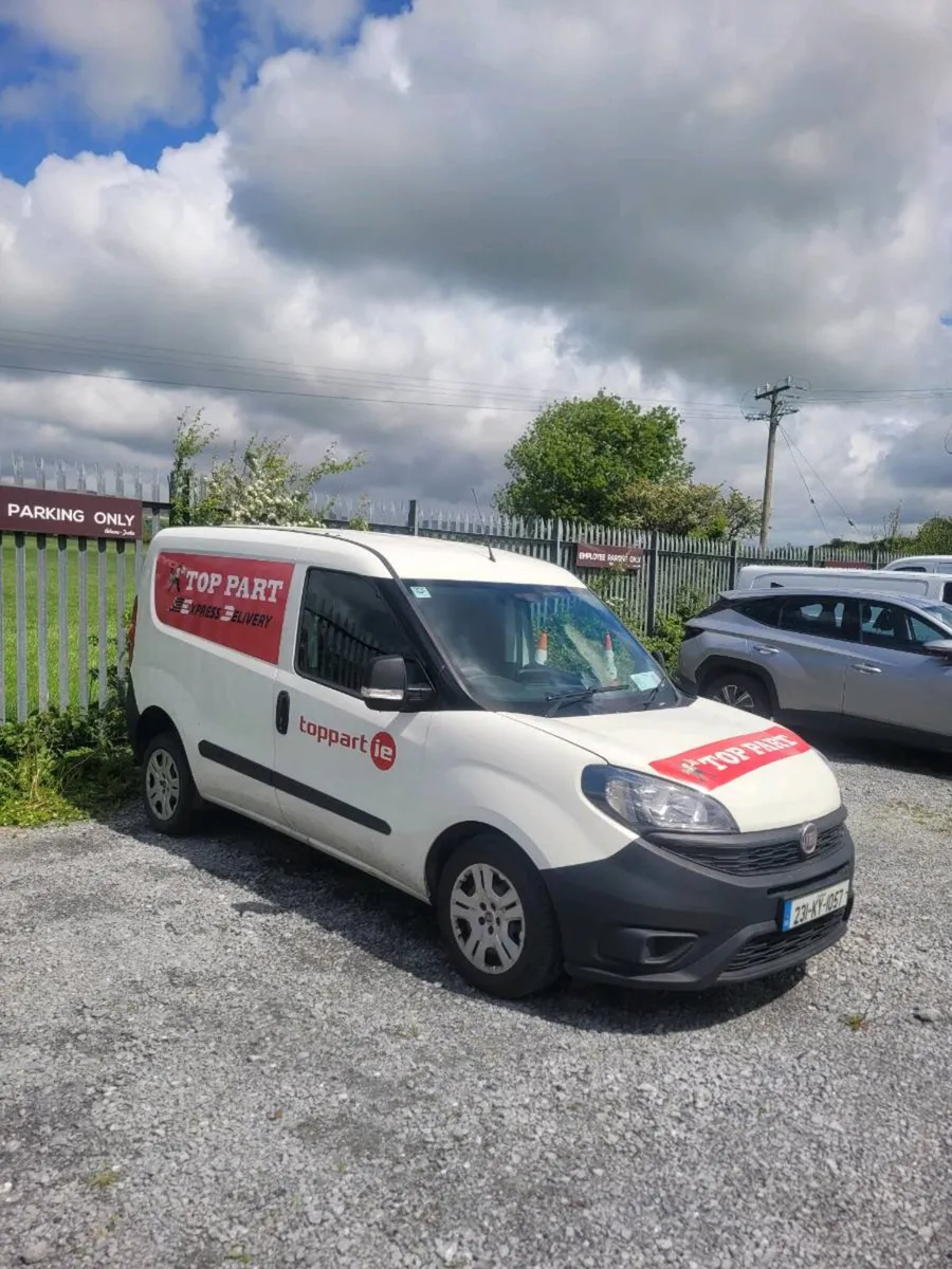 231 Fiat doblo business model 1.6 ,tbelt broken - Image 1