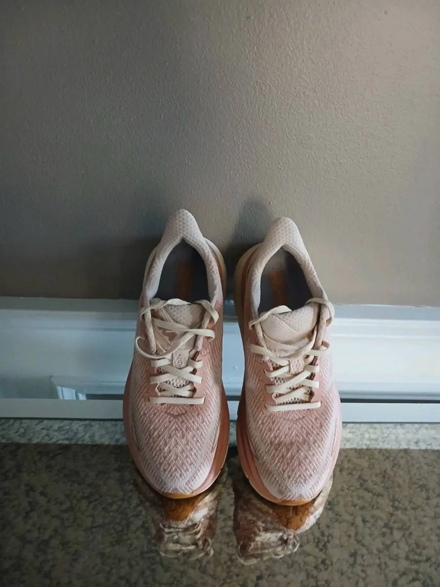 Hoka running shoes - Image 3