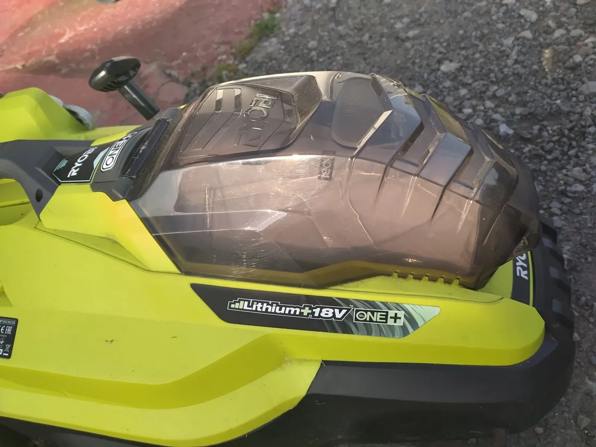 RYOBI 18V BATTERY LAWNMOWER - Image 3