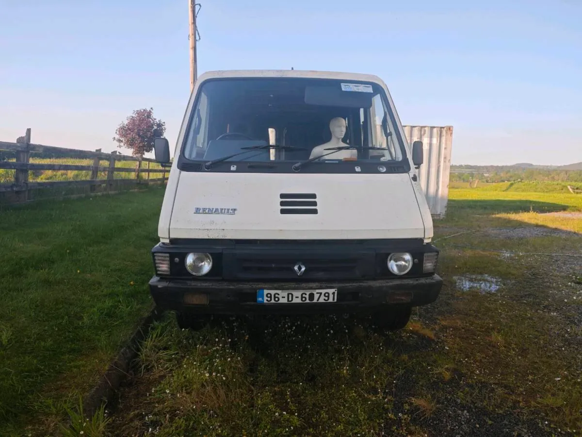 1996 Renault Master Campervan - Image 1