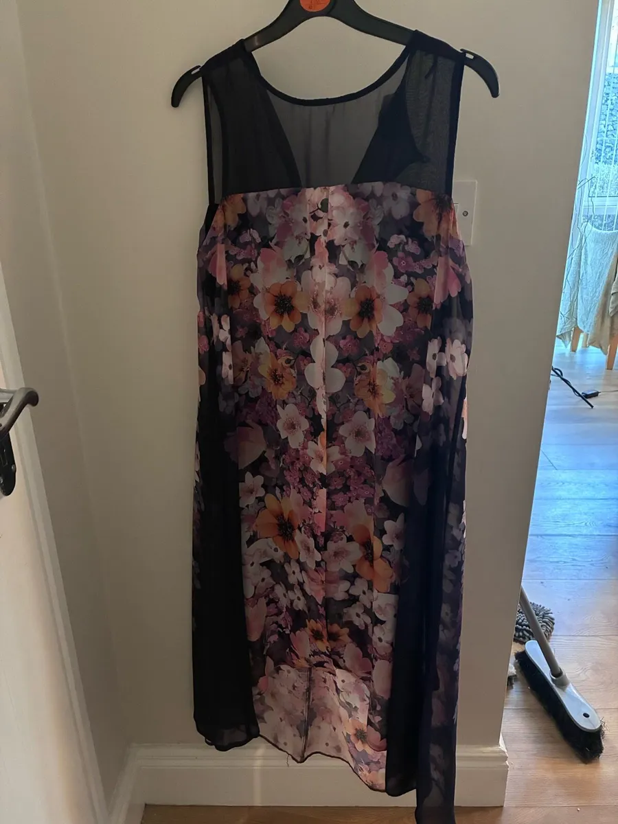 Dresses - Image 2