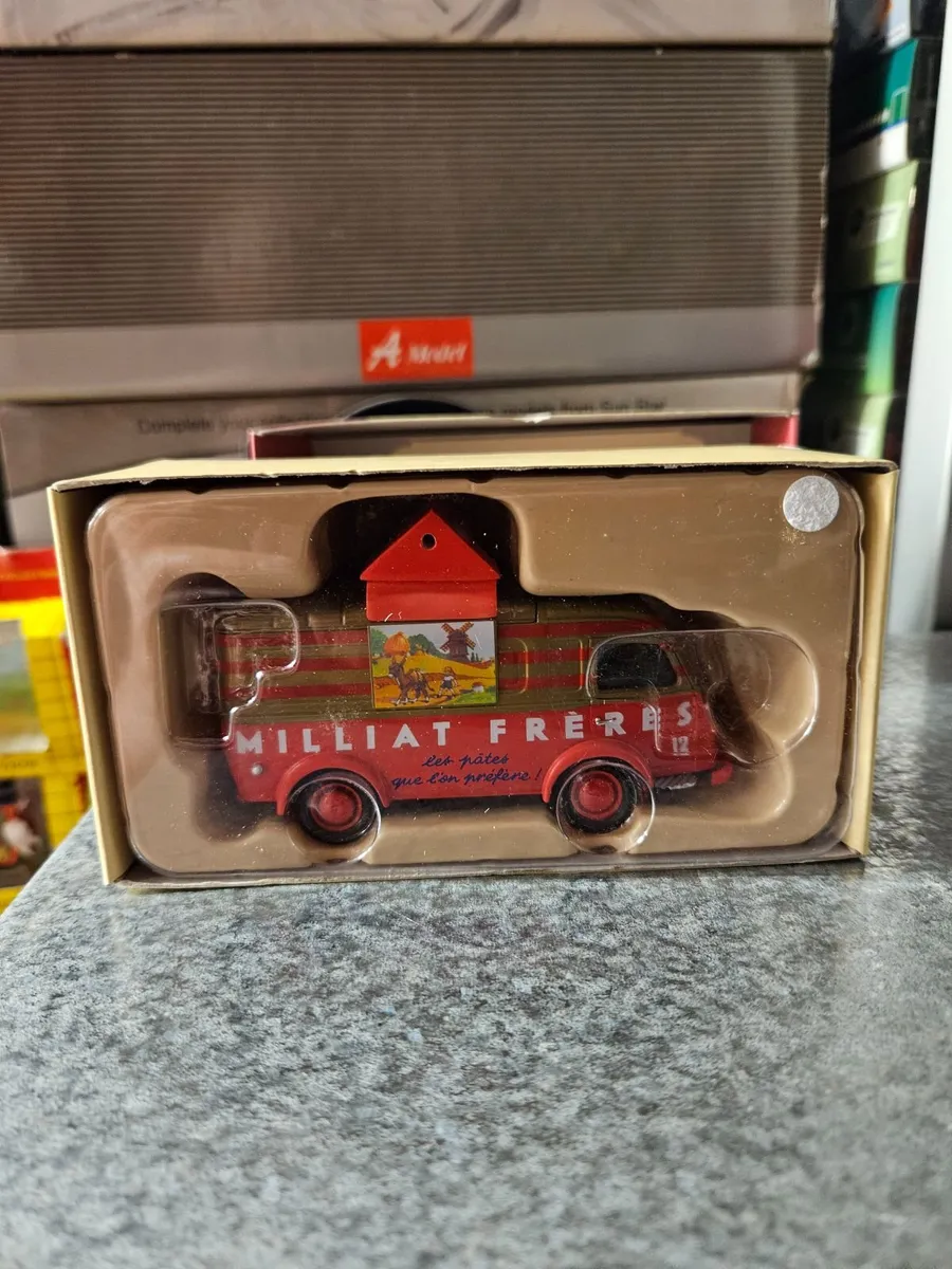 Corgi Citroën Van - Image 1