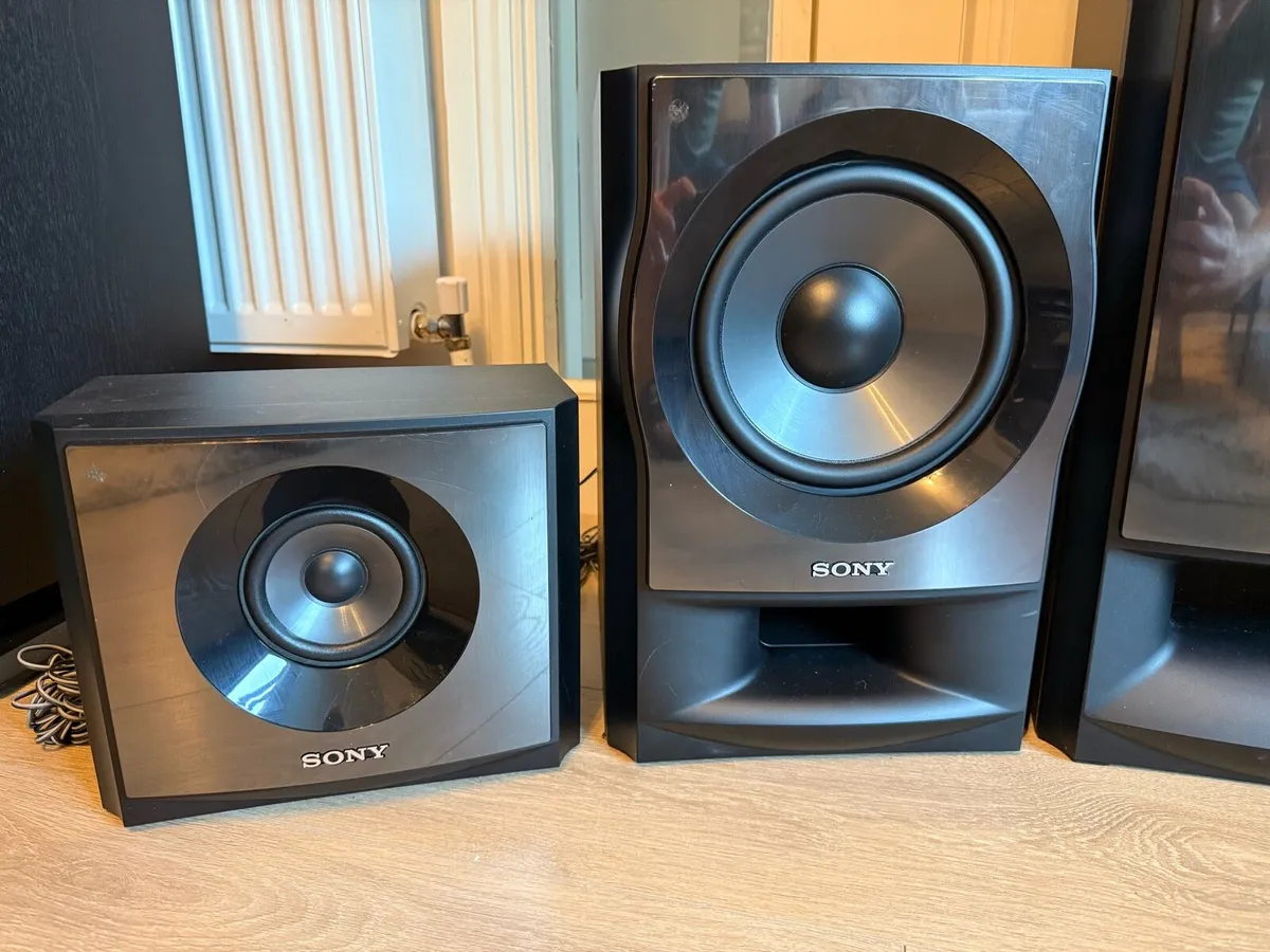 Sony 5.2 home cinema system - Image 2