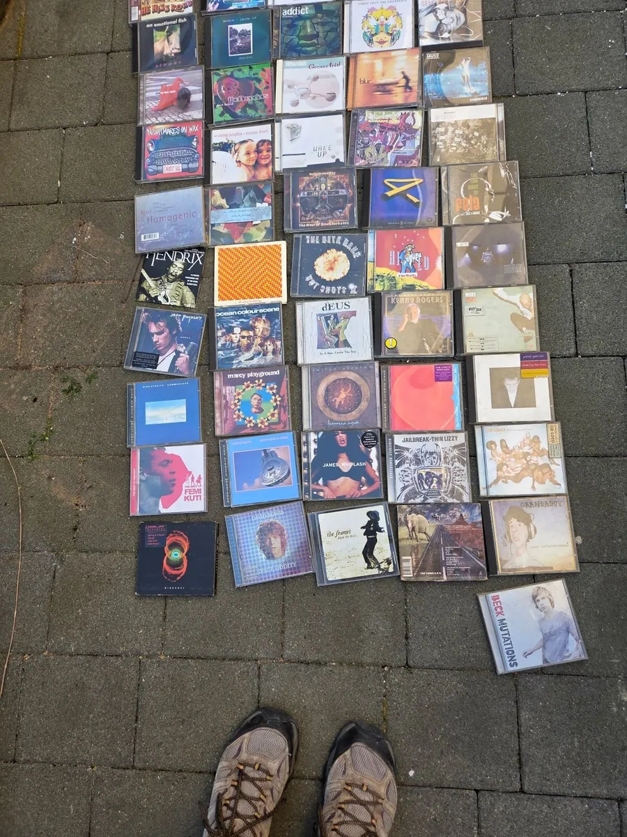 Music CDs and Cassettes - Image 2