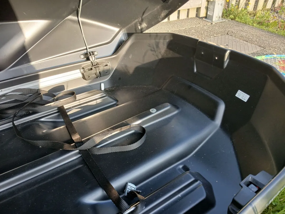 Roofbox - Image 3