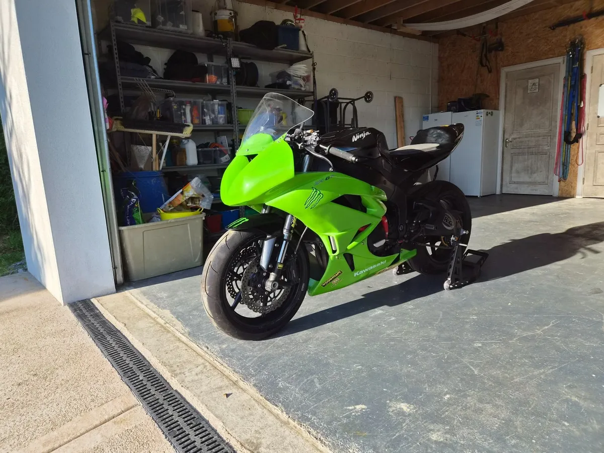 2012 Kawasaki ZX6R Track Bike - Image 1