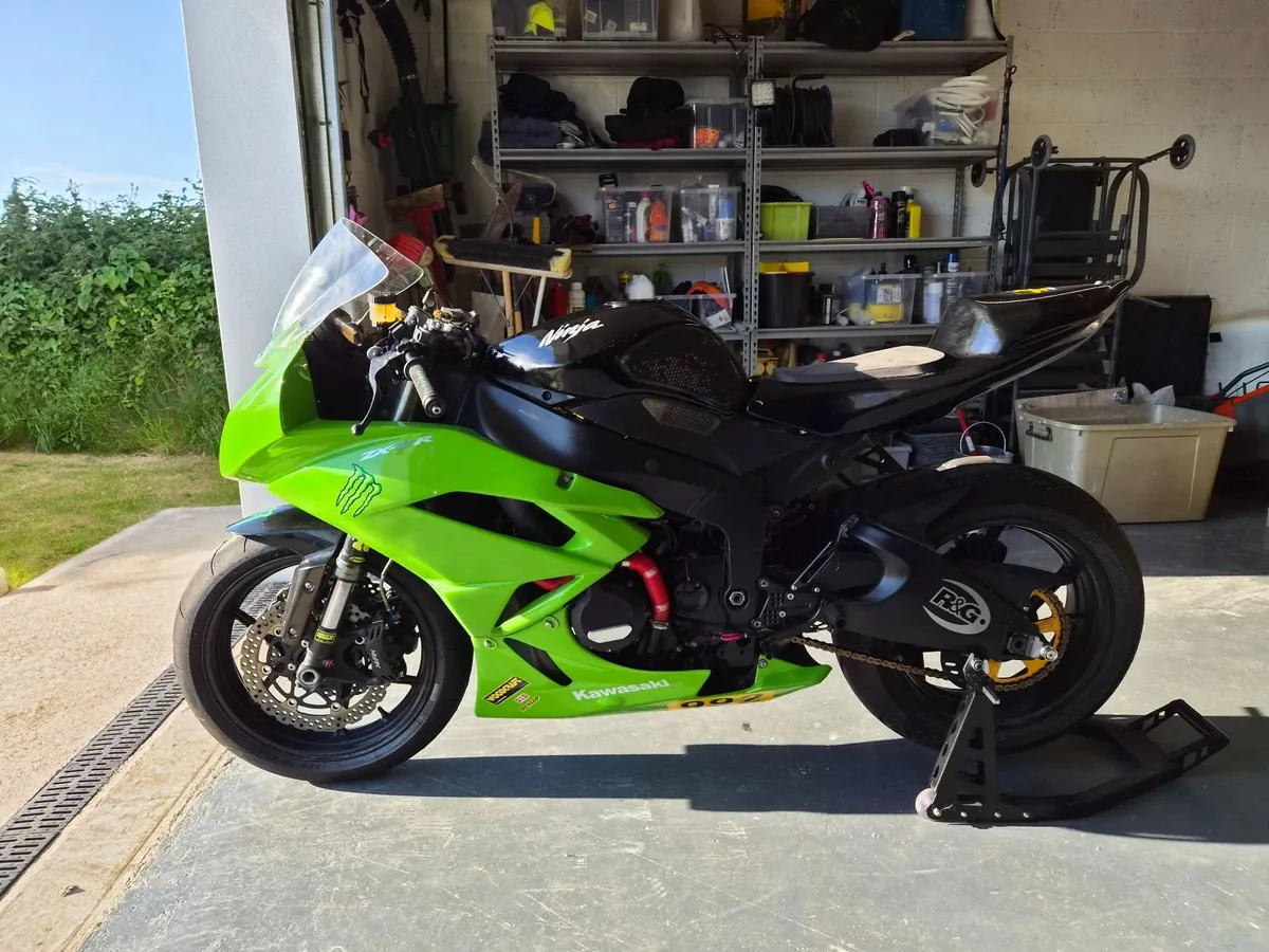 2012 Kawasaki ZX6R Track Bike - Image 4