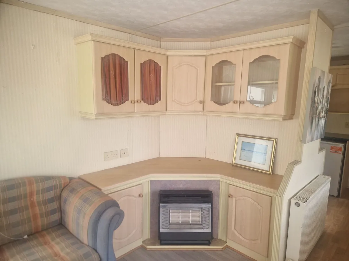 3 bedroom mobile home - Image 2