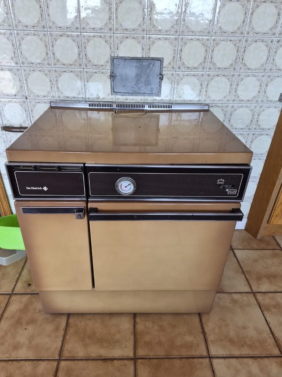 Stove - Image 2