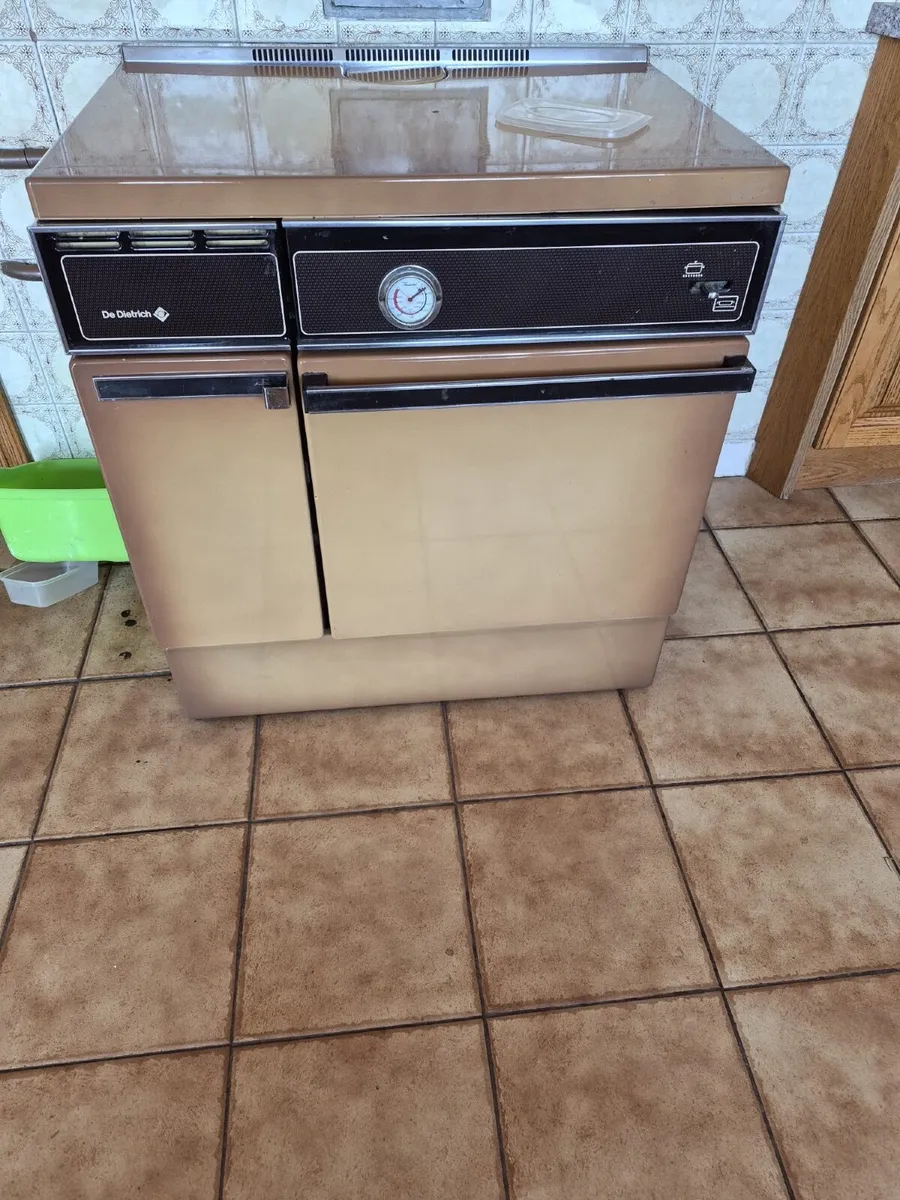 Stove - Image 3