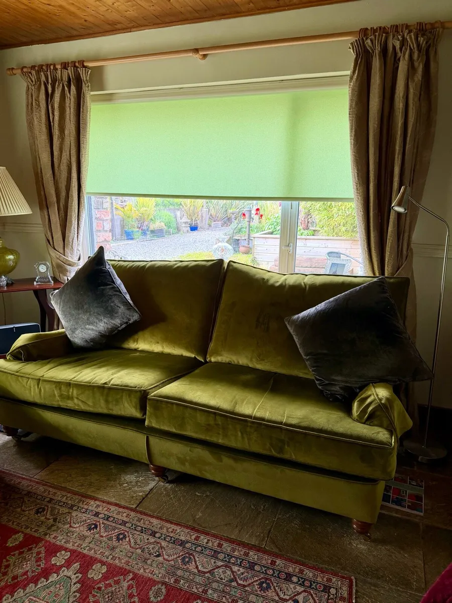 Couch - Image 1