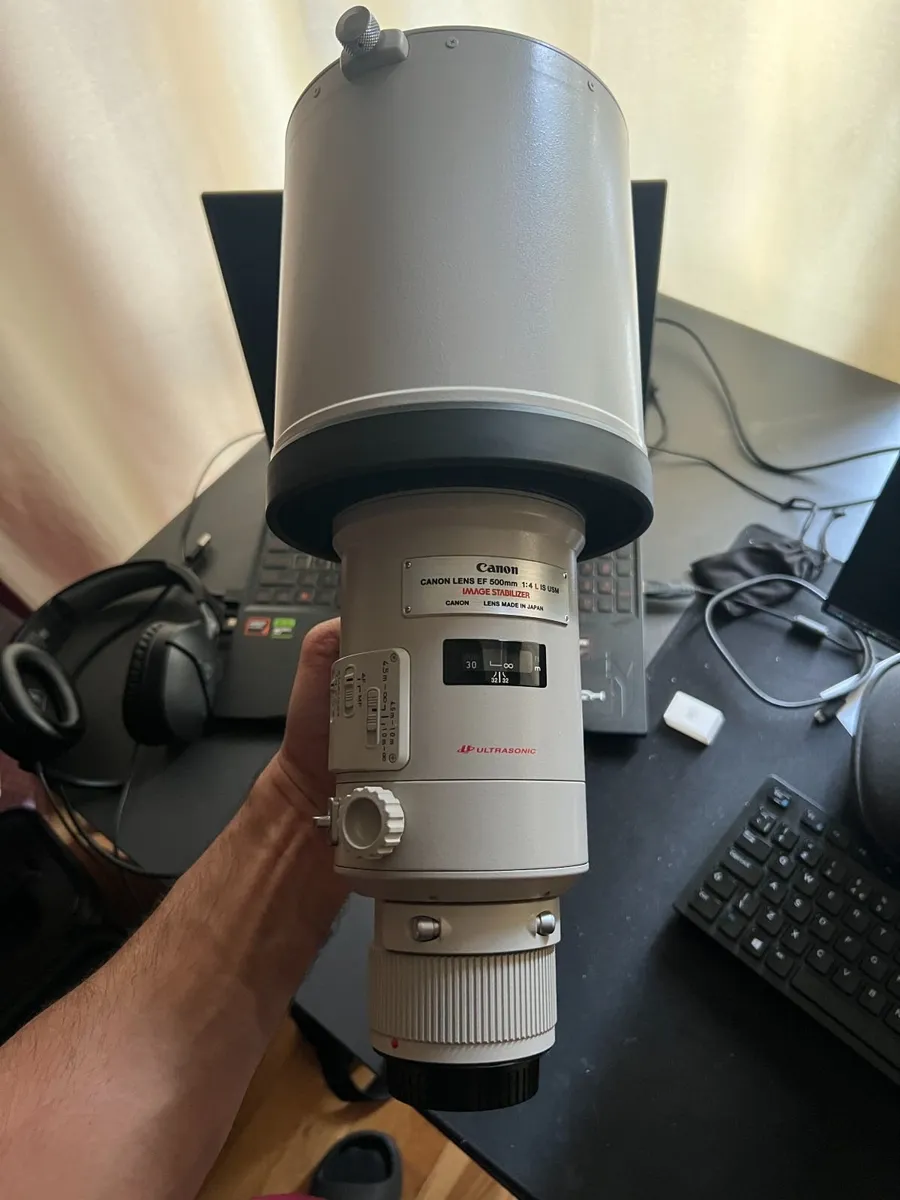 Canon 500mm F4 L IS i USM - Image 1