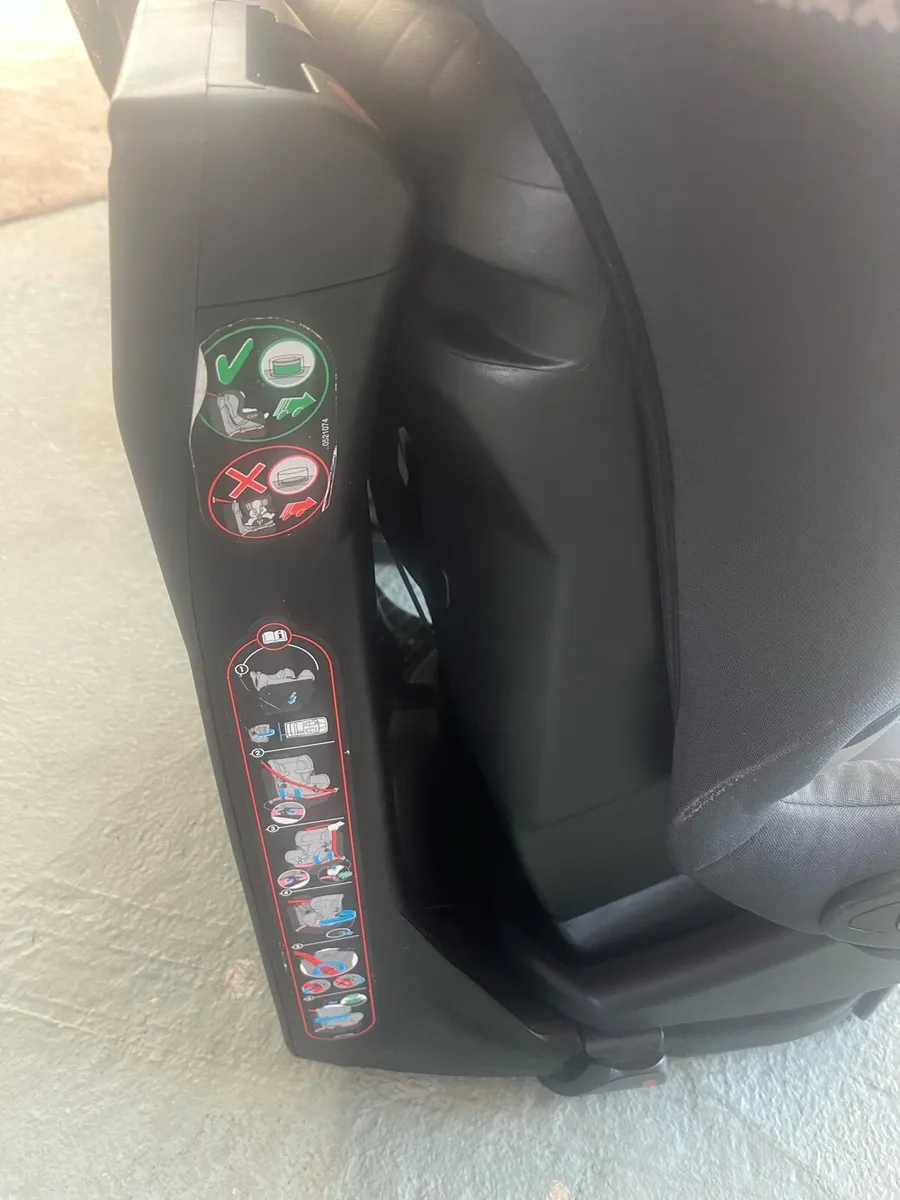 Car seats - Image 4
